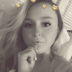 Meet your Posher, Ally